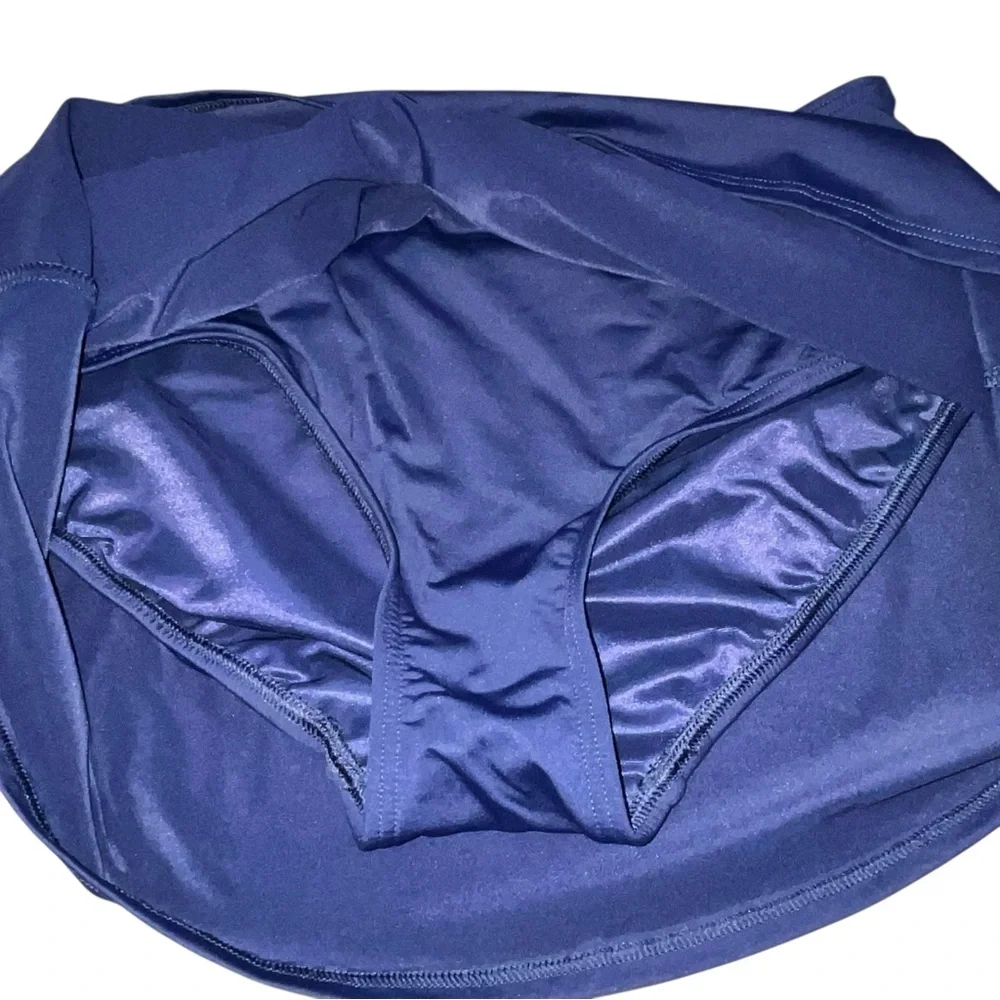 Lands’ End Navy Blue Swim Skirt size 6P
